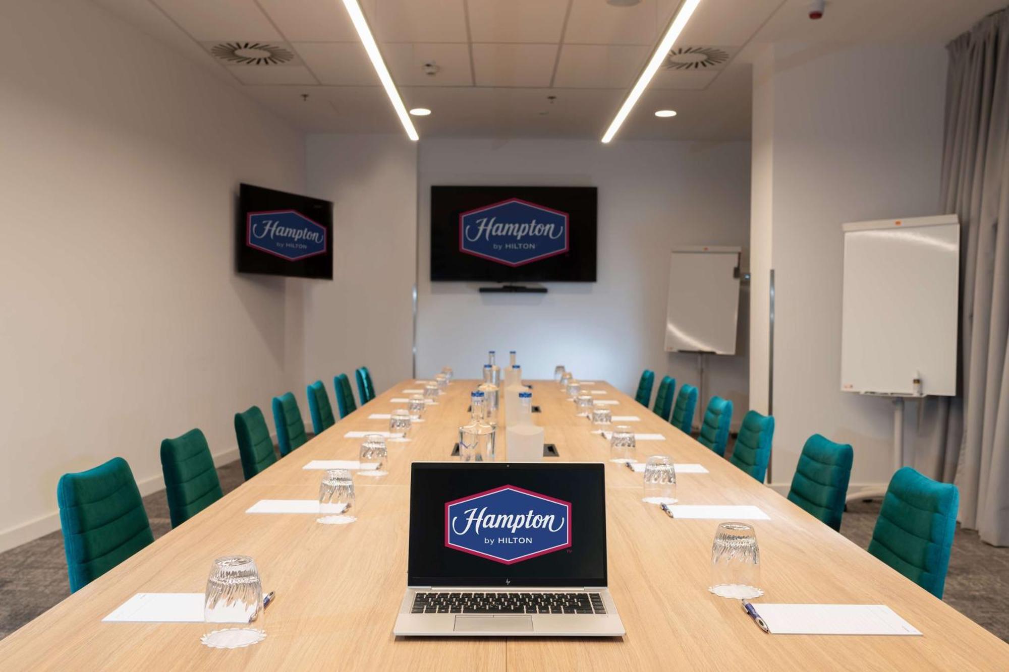 Hampton By Hilton Budapest City Centre Extérieur photo
