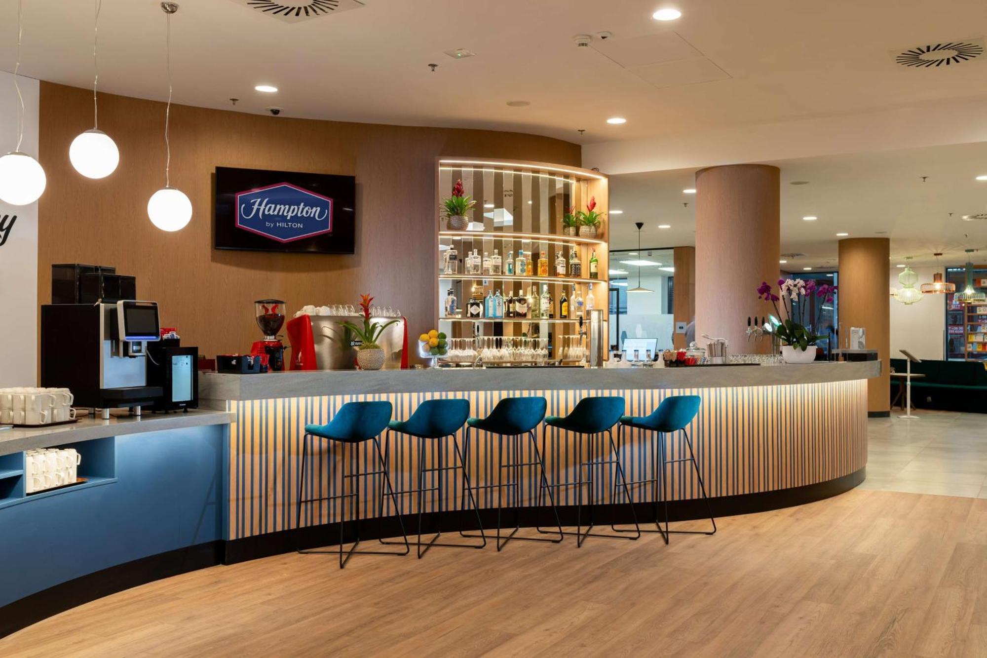 Hampton By Hilton Budapest City Centre Extérieur photo