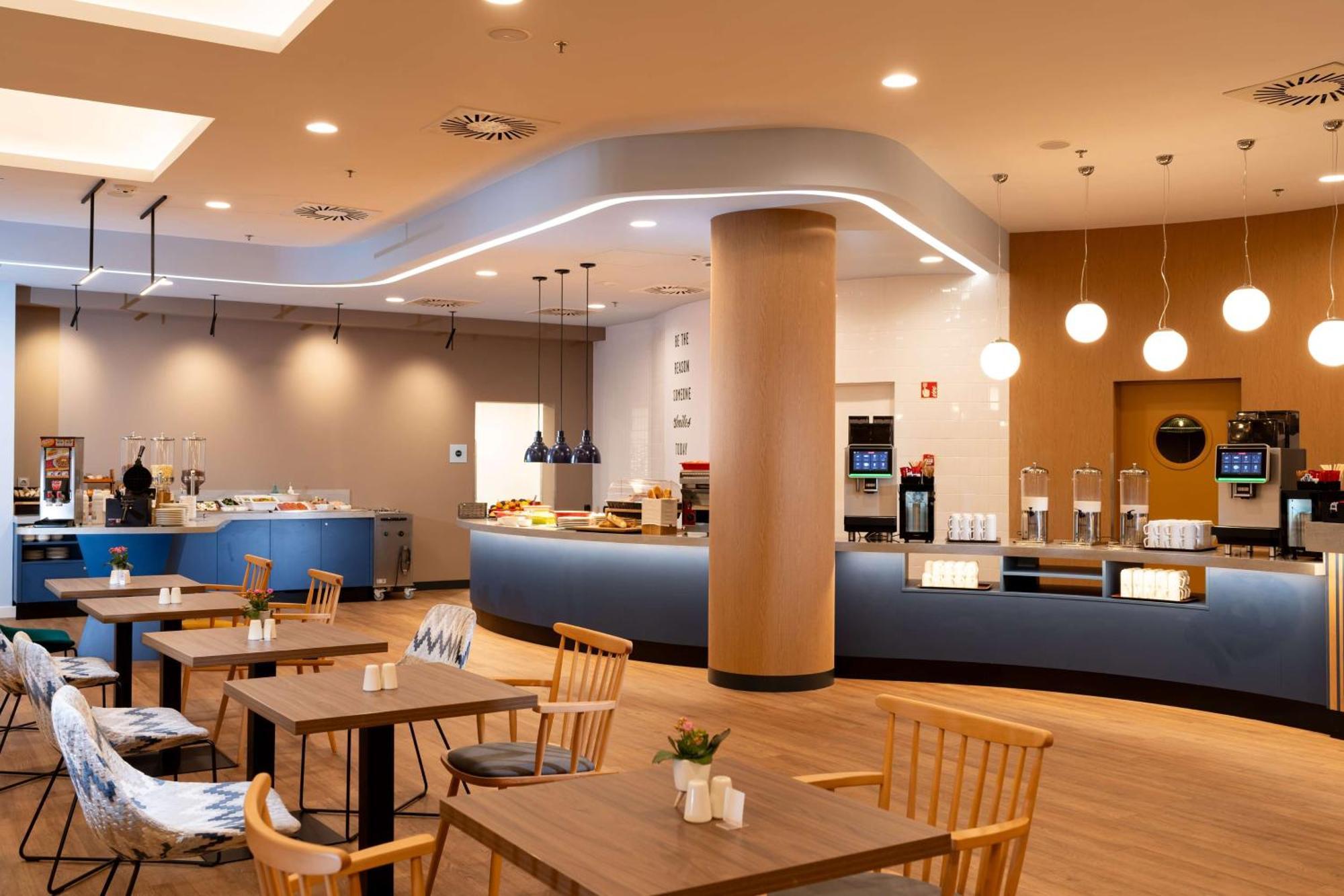 Hampton By Hilton Budapest City Centre Extérieur photo